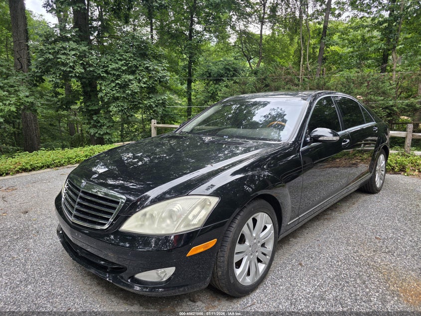 2009 Mercedes-benz S class VIN WDDNG86X79A265158 IAAI salvage auction — BIO HAZARD, Clear-Dealer Only (West Virginia), sold $375 on 2026-07-28 (photo 2)