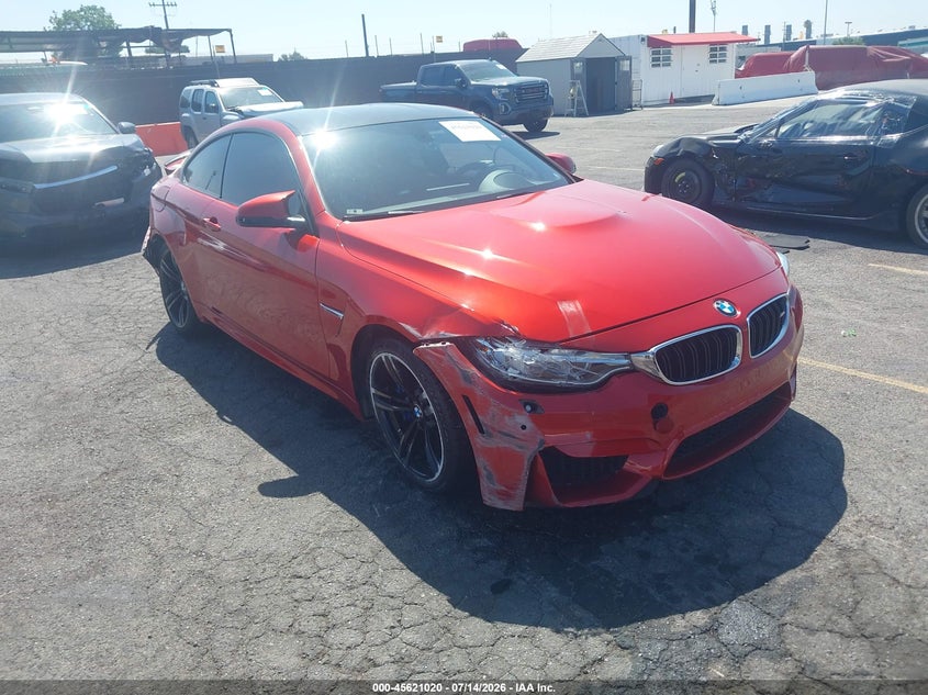 2015 BMW M4 VIN WBS3R9C58FK330960 — IAAI salvage auction photo
