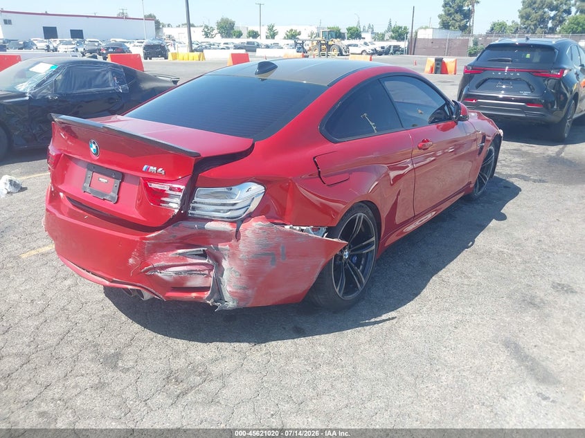 2015 BMW M4 VIN WBS3R9C58FK330960 IAAI salvage auction — RIGHT SIDE, Salvage (California), sold $14,750 on 2026-08-24 (photo 4)