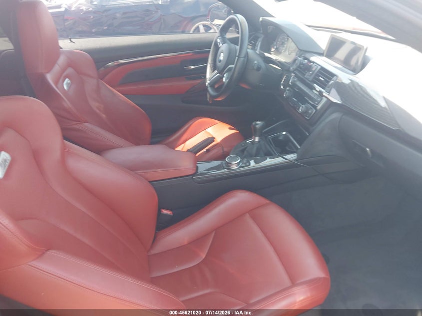 2015 BMW M4 VIN WBS3R9C58FK330960 IAAI salvage auction — RIGHT SIDE, Salvage (California), sold $14,750 on 2026-08-24 (photo 5)