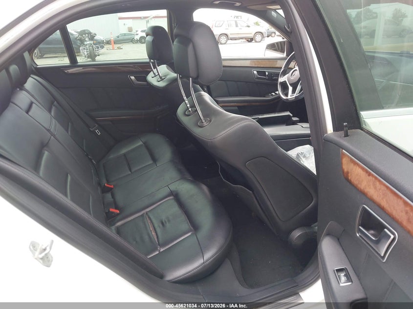 2013 Mercedes-benz E-klasse VIN WDDHF5KB4DA762170 IAAI salvage auction — NORMAL WEAR, Clear - Dealer Only (California), sold $625 on 2026-07-30 (photo 8)