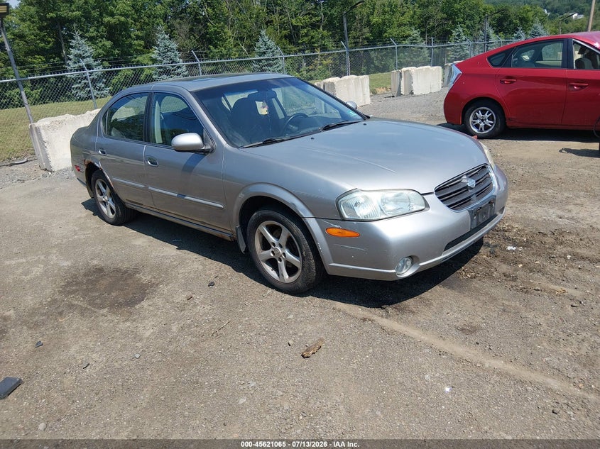 2001 Nissan Maxima VIN JN1CA31A71T311155 IAAI salvage auction — NORMAL WEAR, Clear (New Jersey), sold $400 on 2026-07-30 (photo 1)