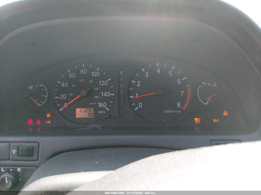 2001 Nissan Maxima VIN JN1CA31A71T311155 IAAI salvage auction — NORMAL WEAR, Clear (New Jersey), sold $400 on 2026-07-30 (photo 7)