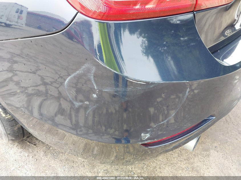 2014 BMW 3er VIN WBA3B1C51EK133508 IAAI salvage auction — NORMAL WEAR, Original (Maine), sold $450 on 2026-08-10 (photo 6)
