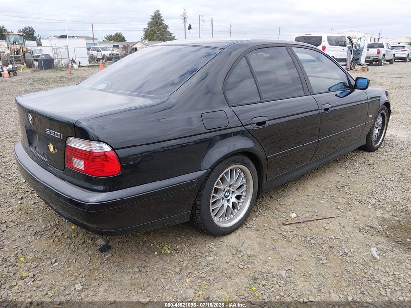 2002 BMW 5 series VIN WBADT63442CH90432 IAAI salvage auction — NORMAL WEAR, Clear - Public Restricted (Oregon), sold $4,200 on 2026-07-27 (photo 4)