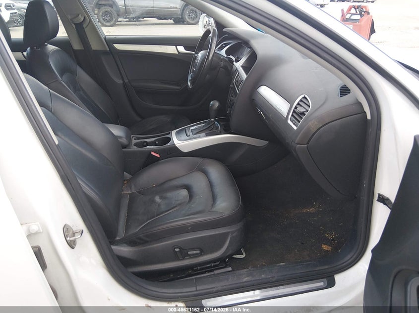 2012 Audi A4 VIN WAUBFAFL5CN005861 IAAI salvage auction — NORMAL WEAR, Original (Texas), sold $500 on 2026-08-03 (photo 5)
