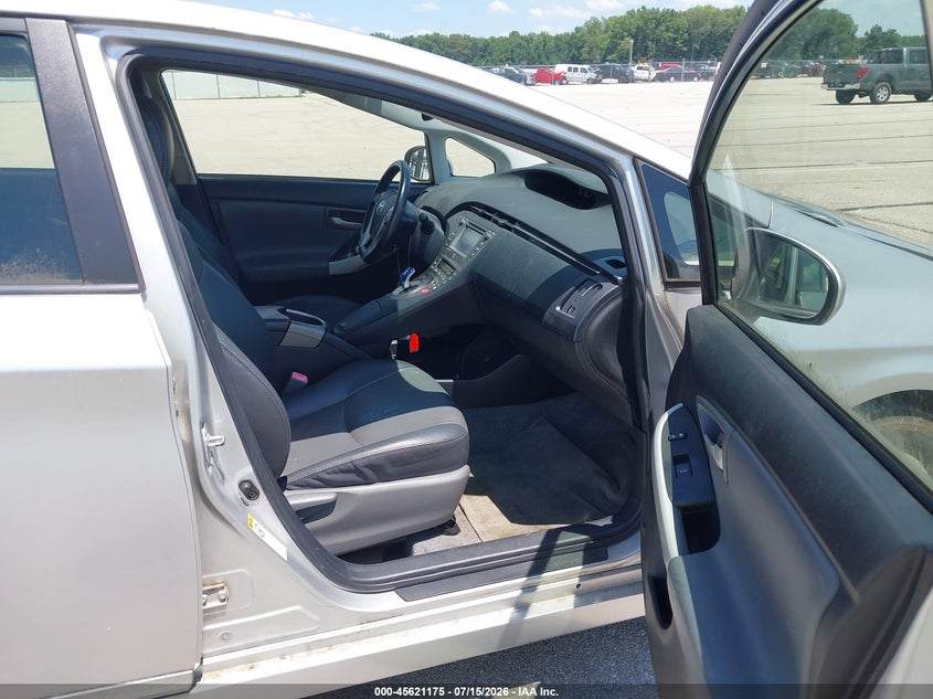 2012 Toyota Prius VIN JTDKN3DU5C1546610 IAAI salvage auction — NORMAL WEAR, Clear (Indiana), sold $275 on 2026-07-30 (photo 5)