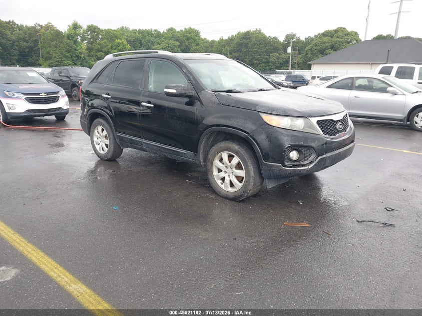 2011 Kia Sorento VIN 5XYKT3A1XBG108695 IAAI salvage auction — NORMAL WEAR, Clear (Georgia), sold $1,050 on 2026-07-22 (photo 1)