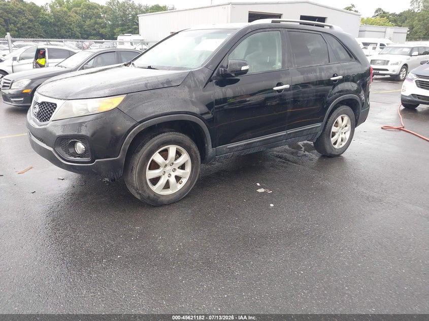 2011 Kia Sorento VIN 5XYKT3A1XBG108695 IAAI salvage auction — NORMAL WEAR, Clear (Georgia), sold $1,050 on 2026-07-22 (photo 2)