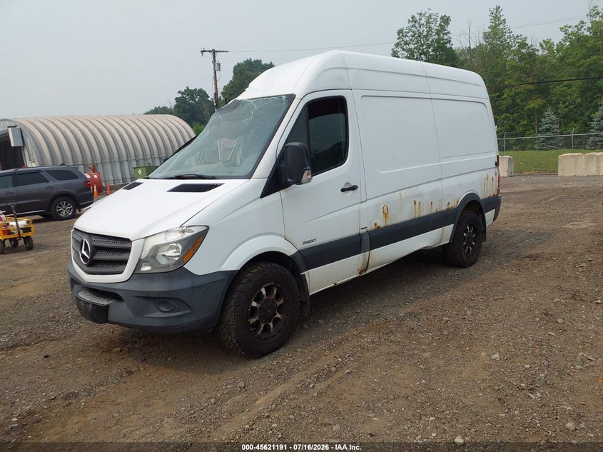 2016 Mercedes-benz Sprinter VIN WD3PE7CD4GP259710 IAAI salvage auction — NORMAL WEAR, Clear (New Jersey), sold $1,225 on 2026-07-30 (photo 2)