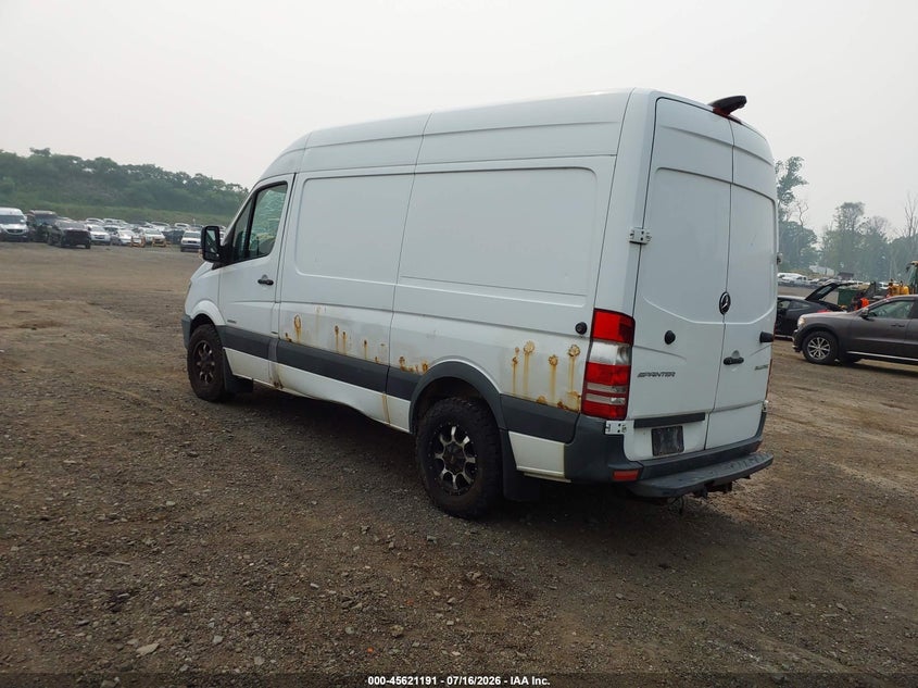 2016 Mercedes-benz Sprinter VIN WD3PE7CD4GP259710 IAAI salvage auction — NORMAL WEAR, Clear (New Jersey), sold $1,225 on 2026-07-30 (photo 3)