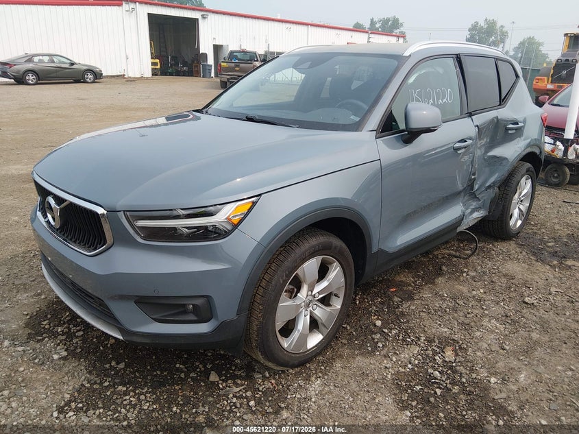 2022 Volvo Xc40 VIN YV4162UK0N2763378 IAAI salvage auction — SIDE, Salvage (Ohio), sold $7,525 on 2026-08-19 (photo 2)