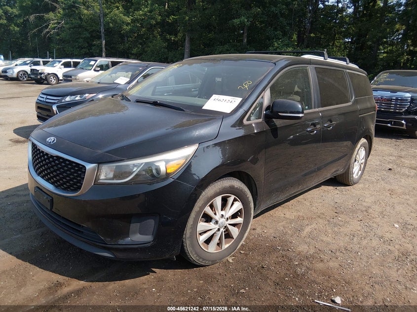 2016 Kia SEDONA VIN KNDMB5C16G6148089 IAAI salvage auction — NORMAL WEAR, Clear (Maryland), sold $800 on 2026-07-29 (photo 2)
