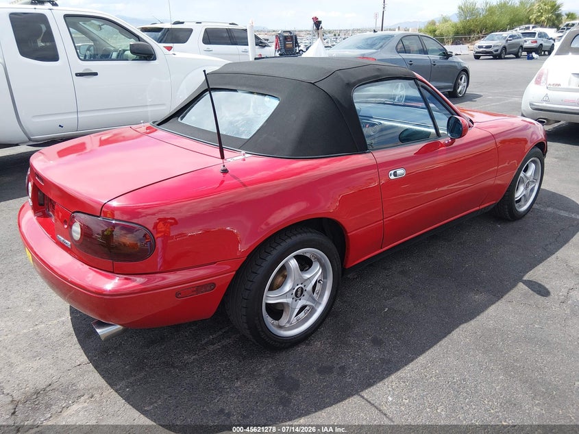1990 Mazda Mx-5 miata VIN JM1NA3517L0101871 IAAI salvage auction — NORMAL WEAR, Clear (Nevada), sold $4,250 on 2026-07-17 (photo 4)
