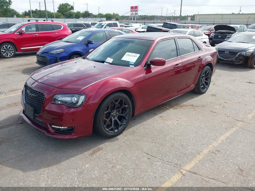 2020 Chrysler 300 VIN 2C3CCABT3LH171945 IAAI salvage auction — SIDE, Original (Texas), sold $9,600 on 2026-08-13 (photo 2)