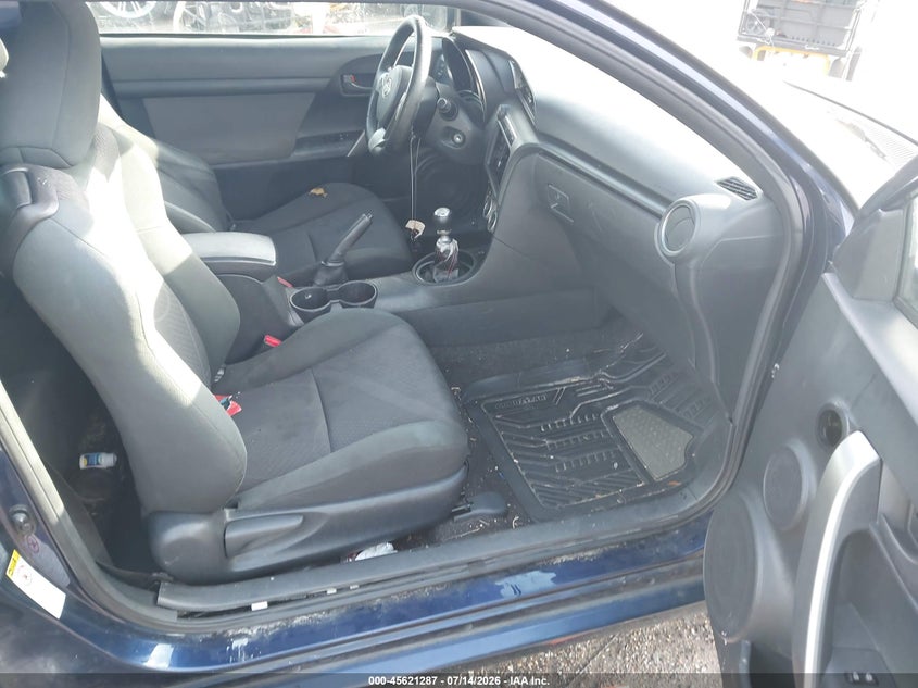 2013 Scion Tc VIN JTKJF5C77D3049024 IAAI salvage auction — NORMAL WEAR, Clear (Florida), sold $300 on 2026-07-28 (photo 5)