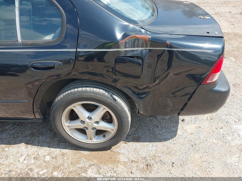 1999 Nissan Maxima VIN JN1CA21D8XT803528 IAAI salvage auction — NORMAL WEAR, Original (Texas), sold $100 on 2026-07-23 (photo 6)