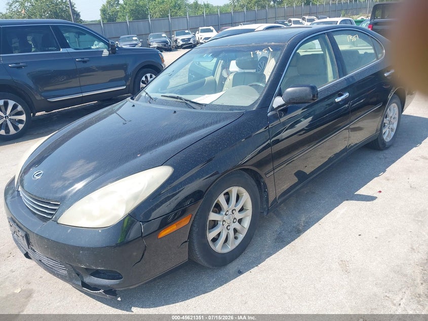 2004 Lexus Es 330 VIN JTHBA30G345042707 IAAI salvage auction — NORMAL WEAR, Clear (Illinois), sold $625 on 2026-07-20 (photo 2)