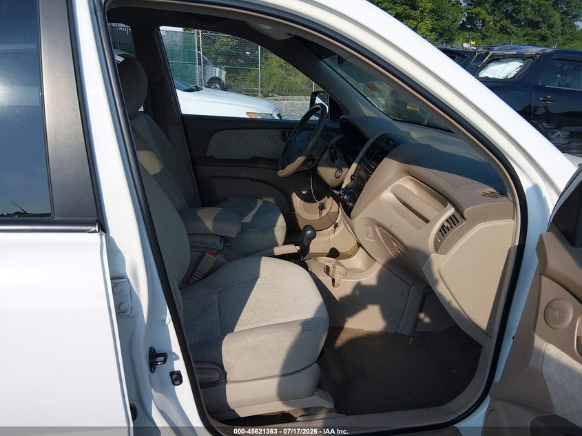 2007 Kia Sportage VIN KNDJF724X77311741 IAAI salvage auction — NORMAL WEAR, Original (West Virginia), sold $800 on 2026-07-29 (photo 5)