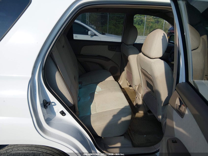 2007 Kia Sportage VIN KNDJF724X77311741 IAAI salvage auction — NORMAL WEAR, Original (West Virginia), sold $800 on 2026-07-29 (photo 8)