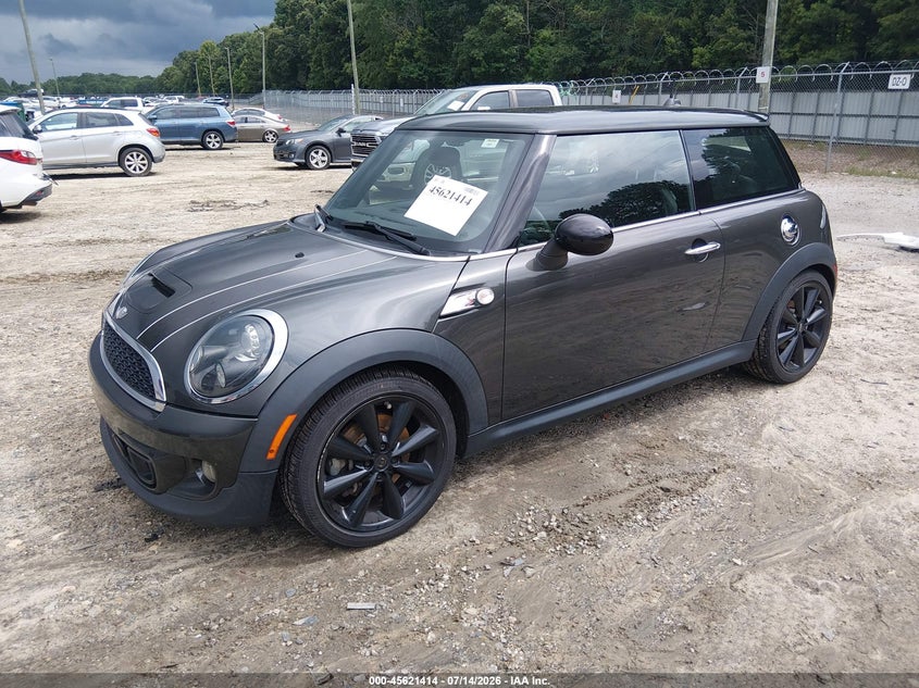 2012 Mini Cooper VIN WMWSV3C58CTY27411 IAAI salvage auction — NORMAL WEAR, Salvage Title, sold $200 on 2026-07-23 (photo 2)