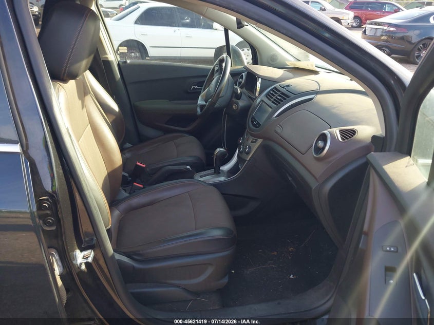2016 Chevrolet Trax VIN KL7CJLSB5GB635513 IAAI salvage auction — NORMAL WEAR, Clear (Florida), sold $25 on 2026-07-28 (photo 5)