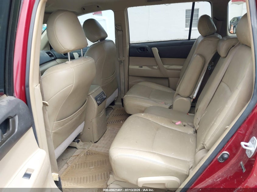2008 Toyota Highlander VIN JTEDS41A282048296 IAAI salvage auction — NORMAL WEAR, Clear (Florida), sold $400 on 2026-07-22 (photo 8)