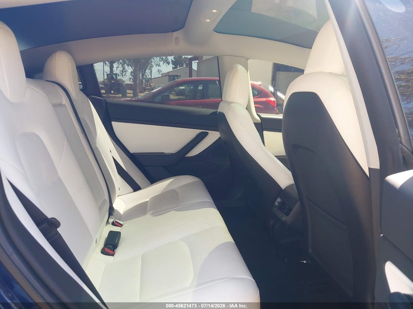 2019 Tesla Model 3 VIN 5YJ3E1EB4KF421478 IAAI salvage auction — NORMAL WEAR, Clear (California), sold $25 on 2026-07-21 (photo 8)