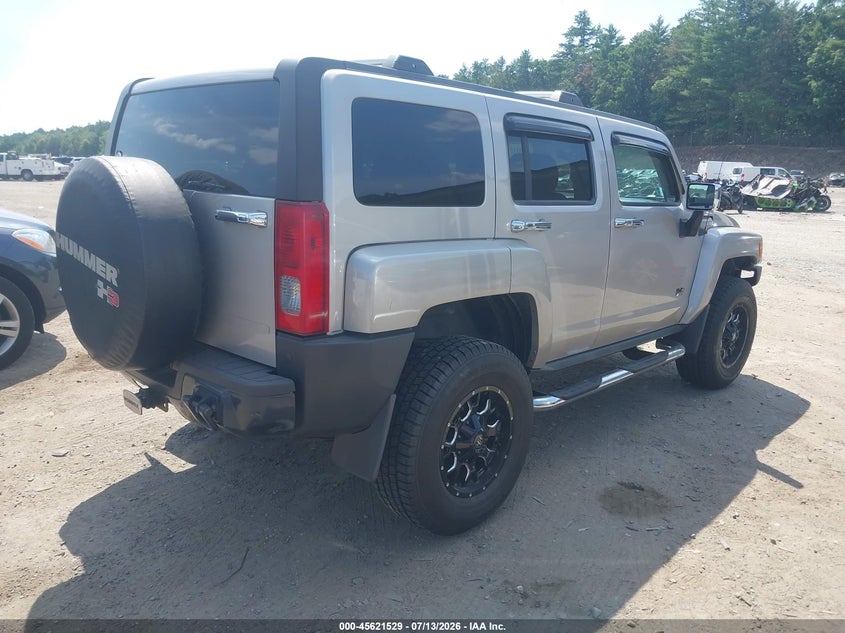 2007 Hummer H3 VIN 5GTDN13E078196199 IAAI salvage auction — NORMAL WEAR, Clear (Massachusetts), sold $1,475 on 2026-07-17 (photo 4)