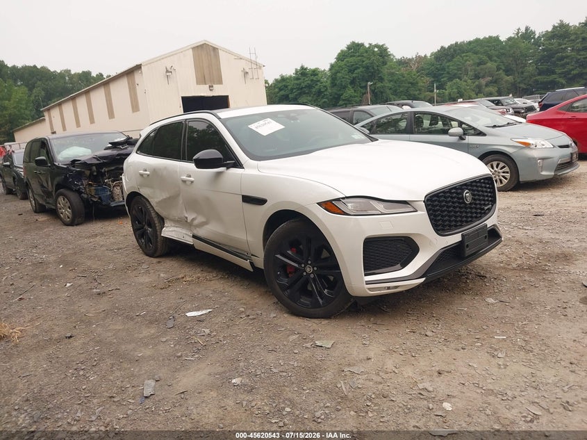 2025 Jaguar F-pace VIN SADCT2FU1SA746145 — IAAI salvage auction photo