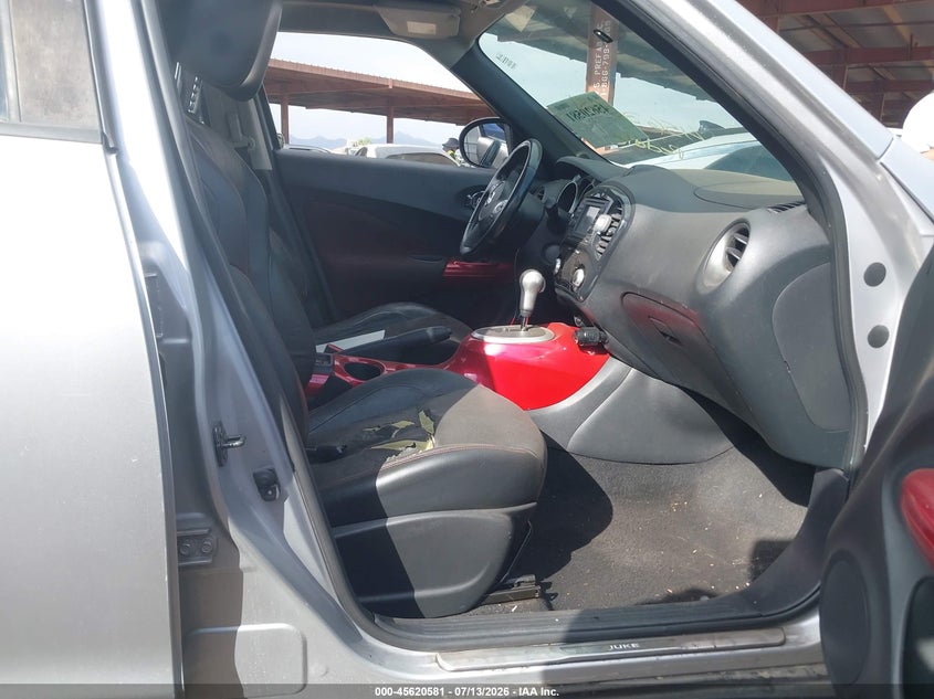 2011 Nissan Juke VIN JN8AF5MR4BT003613 IAAI salvage auction — NORMAL WEAR, Clear-Dealer Only (Arizona), sold $475 on 2026-07-28 (photo 5)