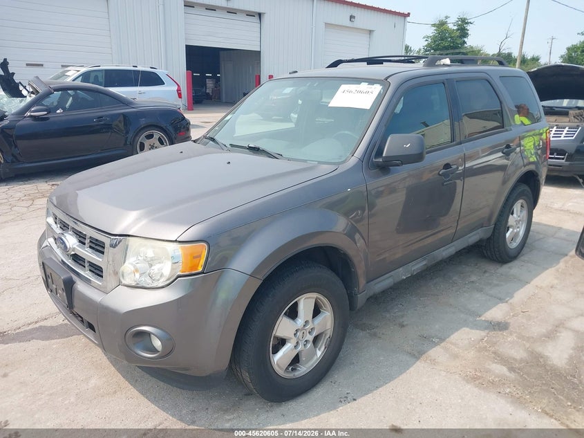 2009 Ford Escape VIN 1FMCU03769KB21560 IAAI salvage auction — REAR END, Salvage (Illinois), sold $750 on 2026-09-05 (photo 2)