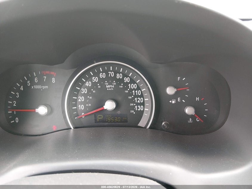2014 Kia SEDONA VIN KNDMG4C71E6546890 IAAI salvage auction — NORMAL WEAR, Clear (Nevada), sold $25 on 2026-07-17 (photo 7)