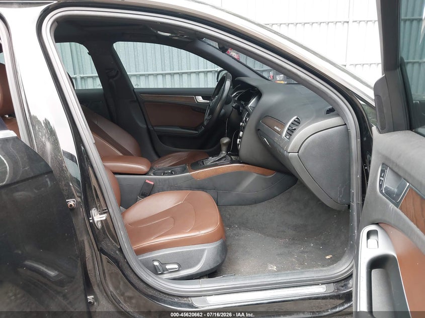 2013 Audi A4 VIN WAUFFAFL7DN045507 IAAI salvage auction — NORMAL WEAR, Clear (New Jersey), sold $450 on 2026-07-29 (photo 5)