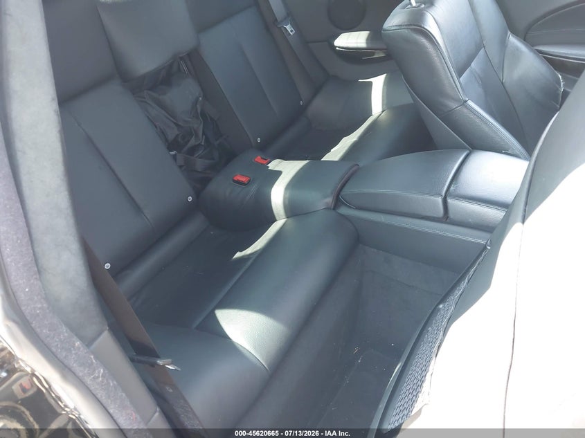 2010 BMW 6 series VIN WBAEA5C5XACV93564 IAAI salvage auction — NORMAL WEAR, Clear (Washington), sold $525 on 2026-07-22 (photo 8)