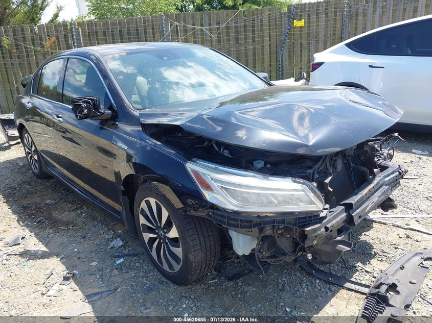 2017 Honda Accord VIN JHMCR6F73HC029155 IAAI salvage auction — NORMAL WEAR, Clear (Virginia), sold $1,000 on 2026-07-27 (photo 1)
