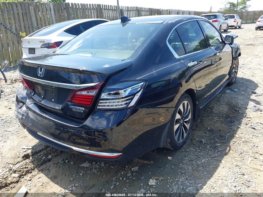 2017 Honda Accord VIN JHMCR6F73HC029155 IAAI salvage auction — NORMAL WEAR, Clear (Virginia), sold $1,000 on 2026-07-27 (photo 4)