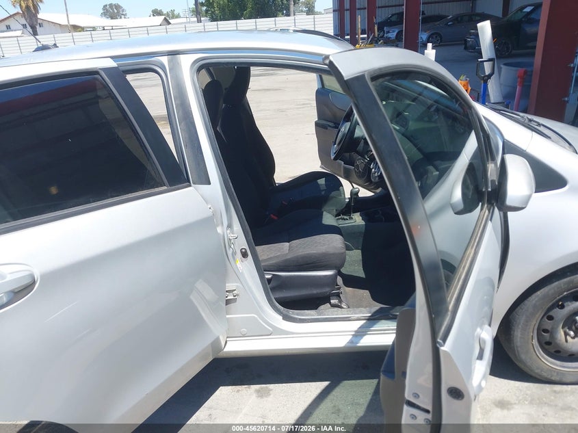 2014 Toyota Yaris VIN VNKKTUD35EA009393 IAAI salvage auction — NORMAL WEAR, Clear - Dealer Only (California), sold $25 on 2026-07-28 (photo 5)