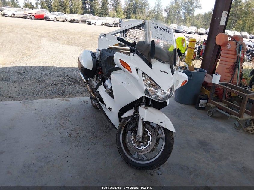 2006 Honda St1300 VIN JH2SC51756M400265 IAAI salvage auction — SIDE, Clear (Washington), sold $725 on 2026-07-22 (photo 1)