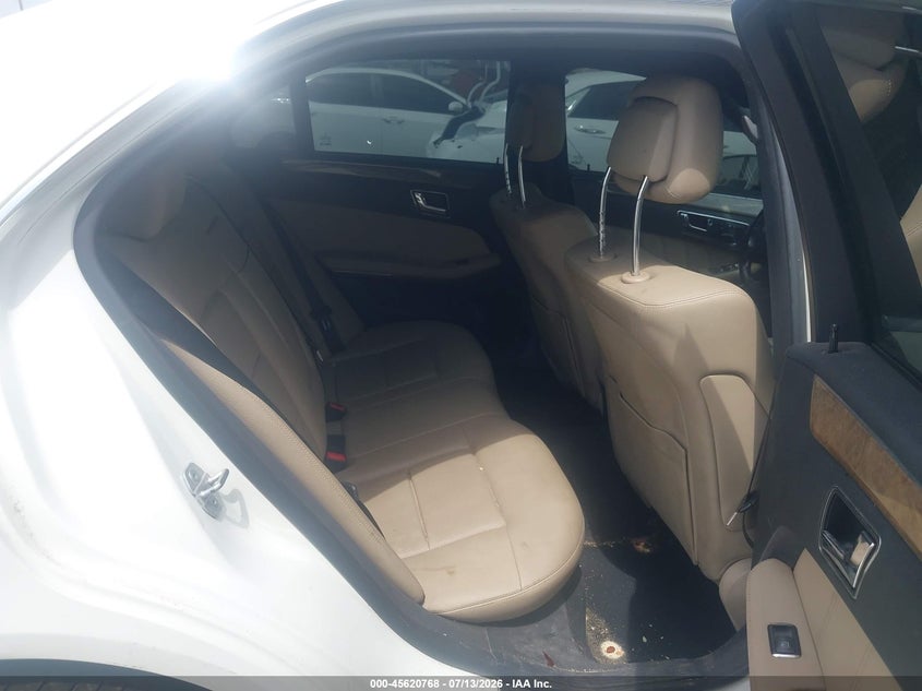 2011 Mercedes-benz E-class VIN WDDHF5GB6BA444976 IAAI salvage auction — NORMAL WEAR, Salvage Title (California), sold $450 on 2026-07-28 (photo 8)