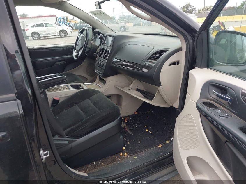 2015 Dodge Grand caravan VIN 2C4RDGCG9FR652773 IAAI salvage auction — NORMAL WEAR, Clear - Dealer Only (California), sold $725 on 2026-07-18 (photo 5)