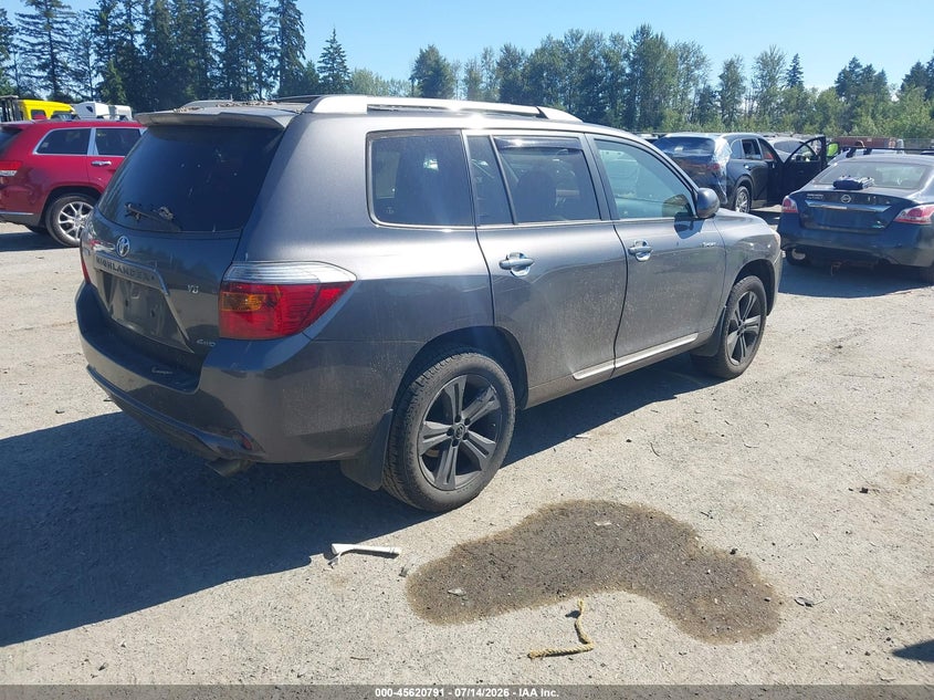 2008 Toyota Highlander VIN JTEES43A282069358 IAAI salvage auction — NORMAL WEAR, Clear (Washington), sold $725 on 2026-07-29 (photo 4)