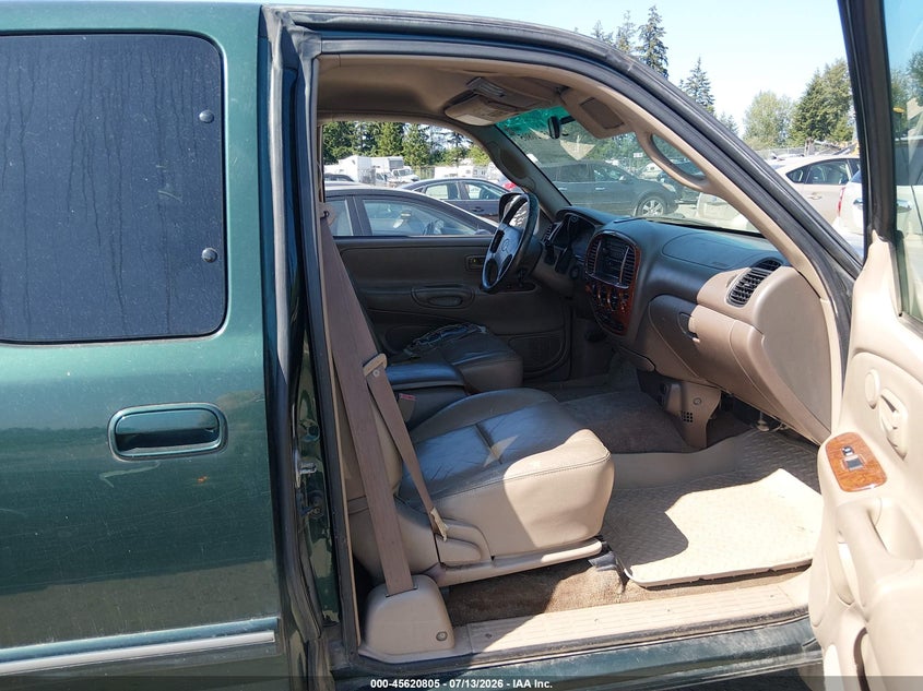 2000 Toyota Tundra VIN 5TBBT4812YS100378 IAAI salvage auction — NORMAL WEAR, Clear (Washington), sold $2,250 on 2026-07-22 (photo 5)
