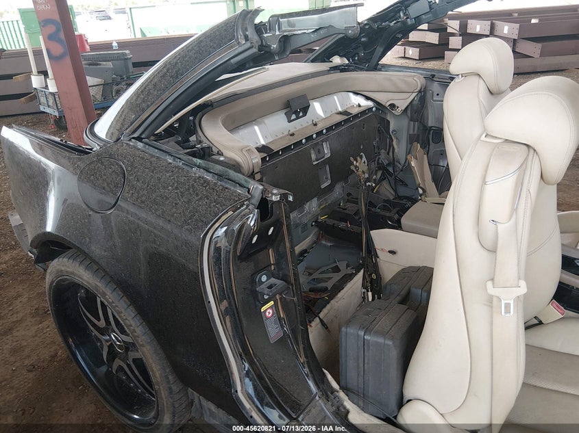 2004 Mercedes-benz Sl-class VIN WDBSK75FX4F075735 IAAI salvage auction — NORMAL WEAR, Clear-Dealer Only (Arizona), sold $225 on 2026-07-28 (photo 8)
