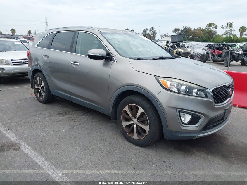 2016 Kia Sorento VIN 5XYPH4A18GG123166 IAAI salvage auction — NORMAL WEAR, Clear - Dealer Only (California), sold $1,150 on 2026-07-30 (photo 1)
