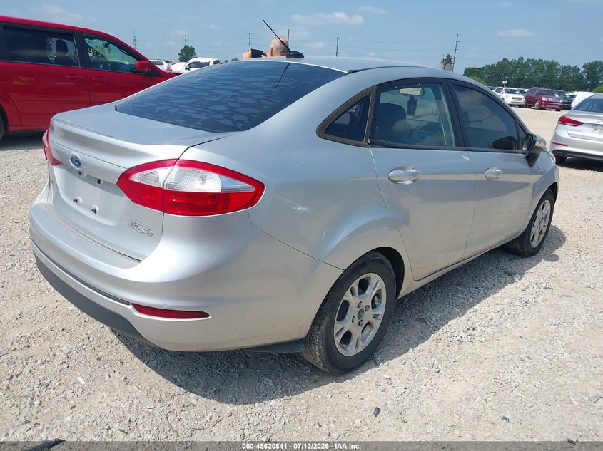 2014 Ford Fiesta VIN 3FADP4BJ3EM163052 IAAI salvage auction — NORMAL WEAR, Original (Ohio), sold $575 on 2026-07-31 (photo 4)