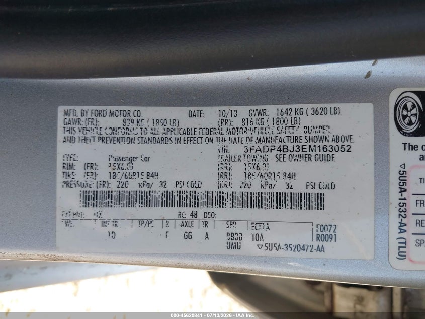 2014 Ford Fiesta VIN 3FADP4BJ3EM163052 IAAI salvage auction — NORMAL WEAR, Original (Ohio), sold $575 on 2026-07-31 (photo 9)