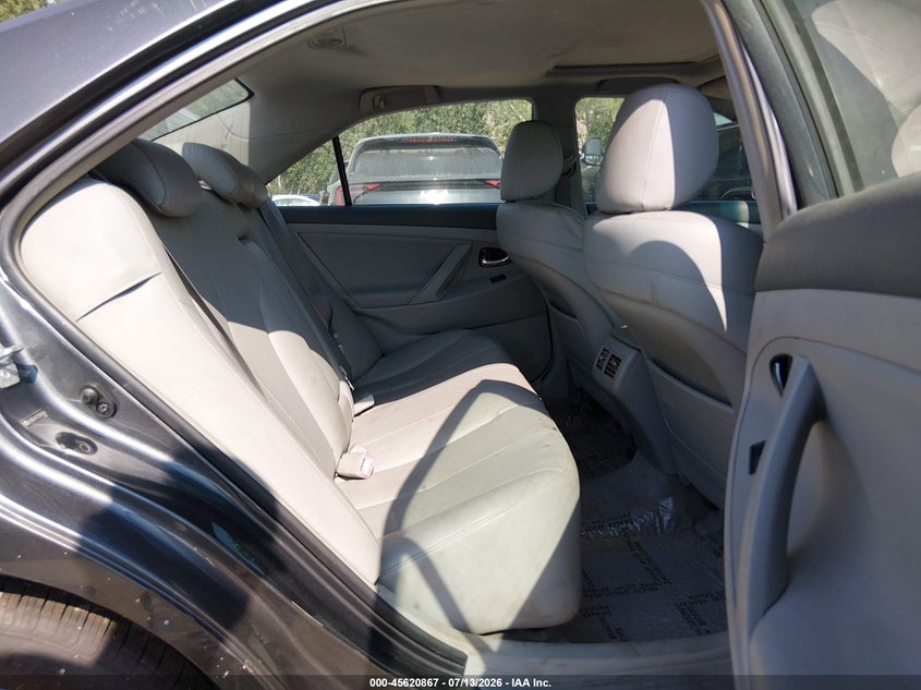 2007 Toyota Camry hybrid VIN JTNBB46K773044004 IAAI salvage auction — NORMAL WEAR, Original (New Hampshire), sold $25 on 2026-07-29 (photo 8)