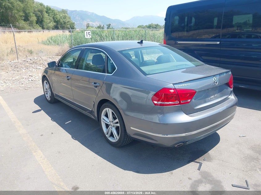 2013 Volkswagen Passat VIN 1VWCN7A30DC138879 IAAI salvage auction — NORMAL WEAR, Salvage Title, sold $600 on 2026-07-18 (photo 3)