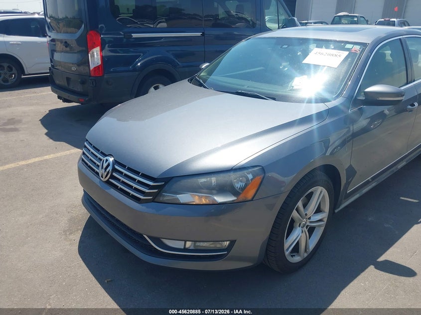 2013 Volkswagen Passat VIN 1VWCN7A30DC138879 IAAI salvage auction — NORMAL WEAR, Salvage Title, sold $600 on 2026-07-18 (photo 6)